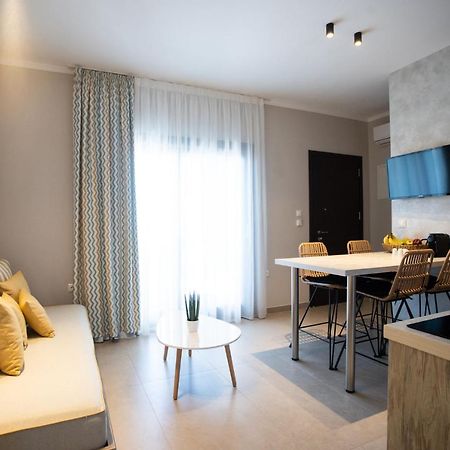 Marineiko Luxury Apartments Ierissós Esterno foto