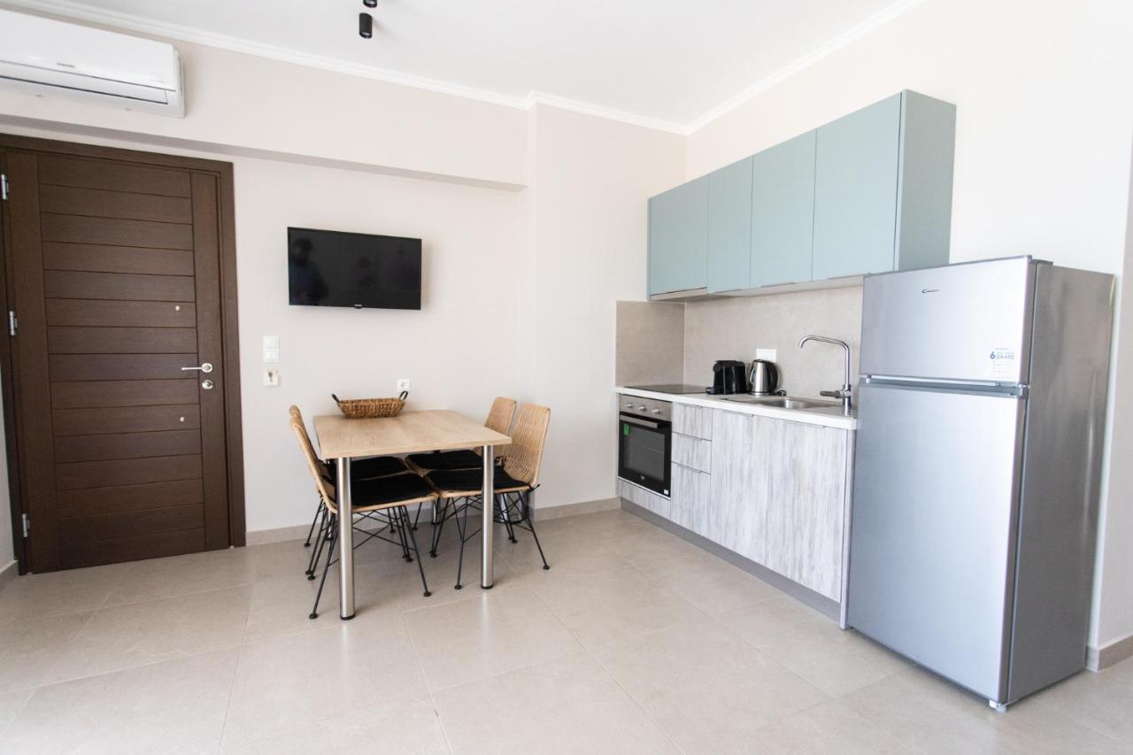 Marineiko Luxury Apartments Ierissós Esterno foto