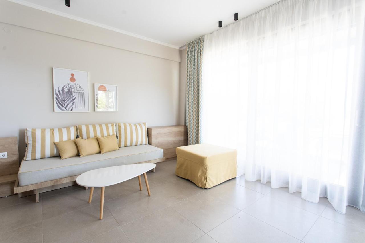 Marineiko Luxury Apartments Ierissós Esterno foto