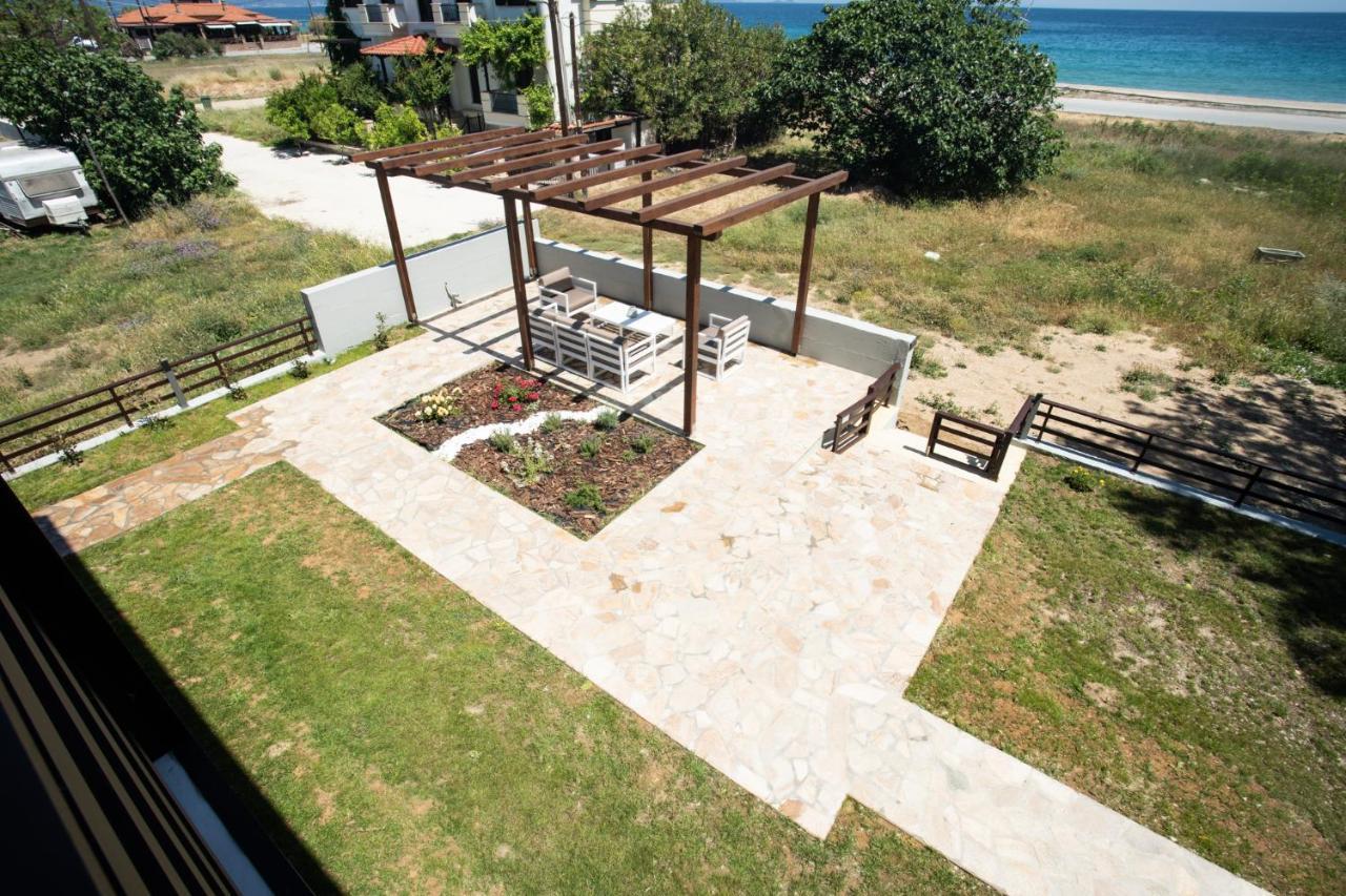 Marineiko Luxury Apartments Ierissós Esterno foto