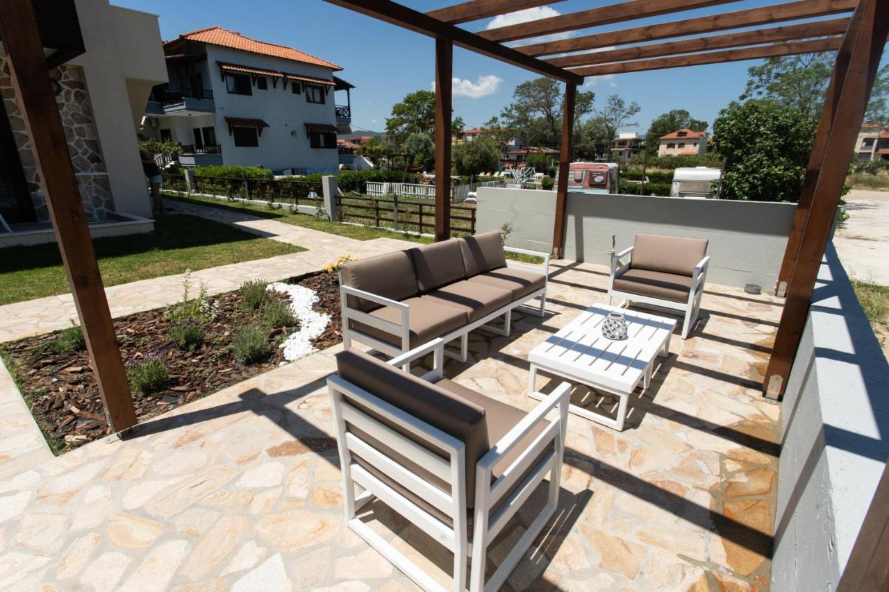 Marineiko Luxury Apartments Ierissós Esterno foto